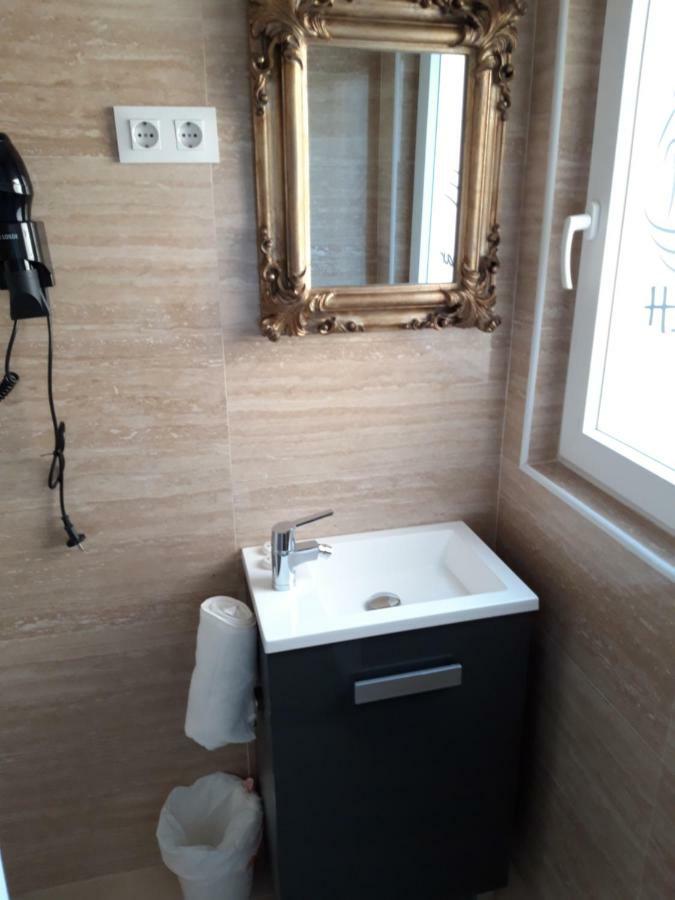 Hotel H.Albar Mieres Mieres  Esterno foto